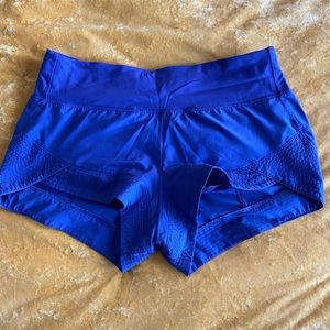 Lululemon Shorts 2.5”